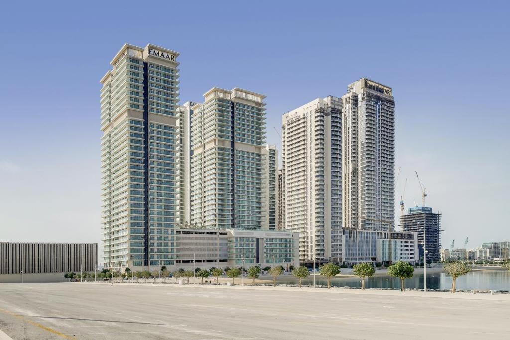 Апартаменты Lux Bnb I Sun Rise Bay I Palm & Sea View Дубай Экстерьер фото