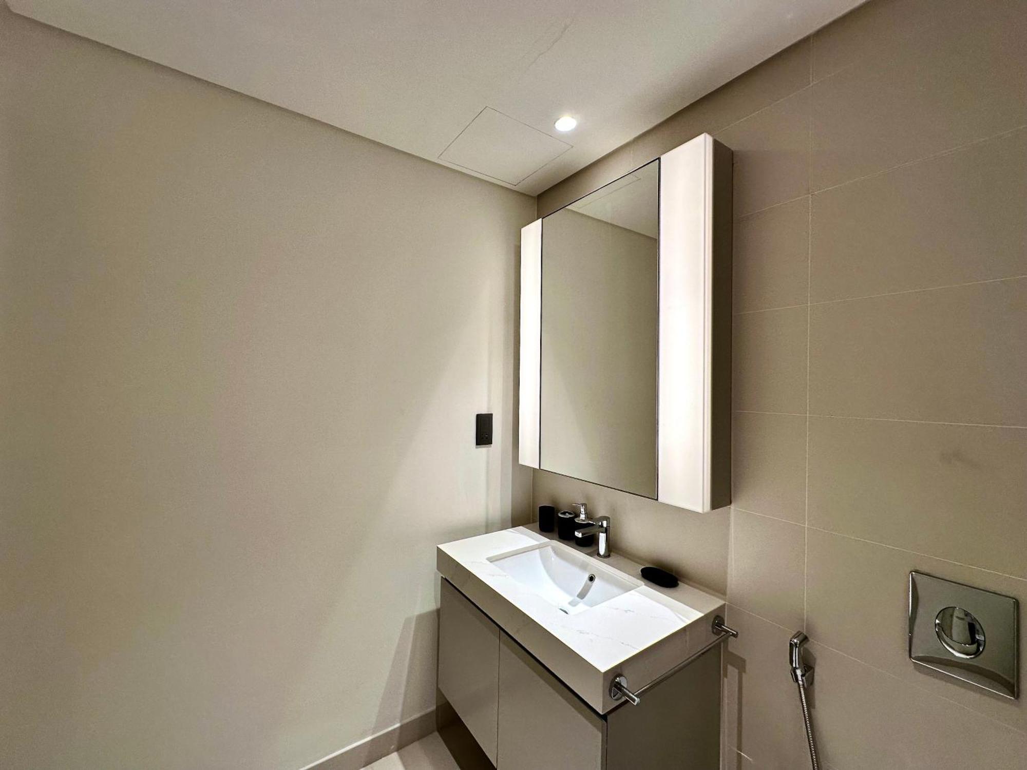 Апартаменты Lux Bnb I Sun Rise Bay I Palm & Sea View Дубай Экстерьер фото