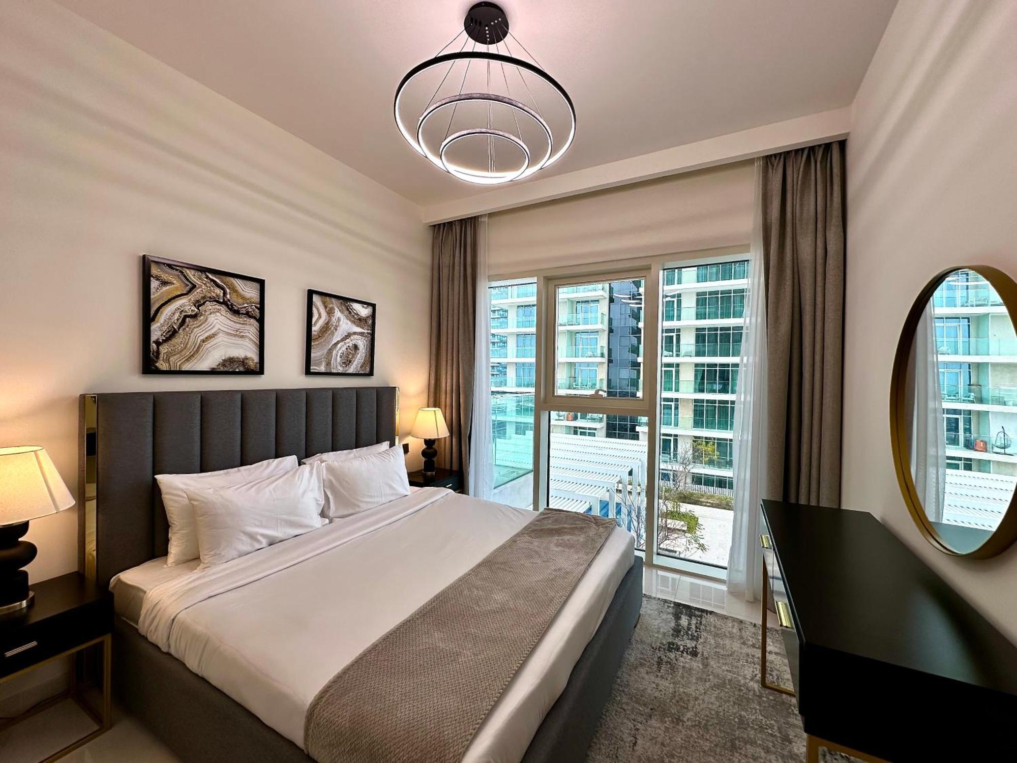 Апартаменты Lux Bnb I Sun Rise Bay I Palm & Sea View Дубай Экстерьер фото